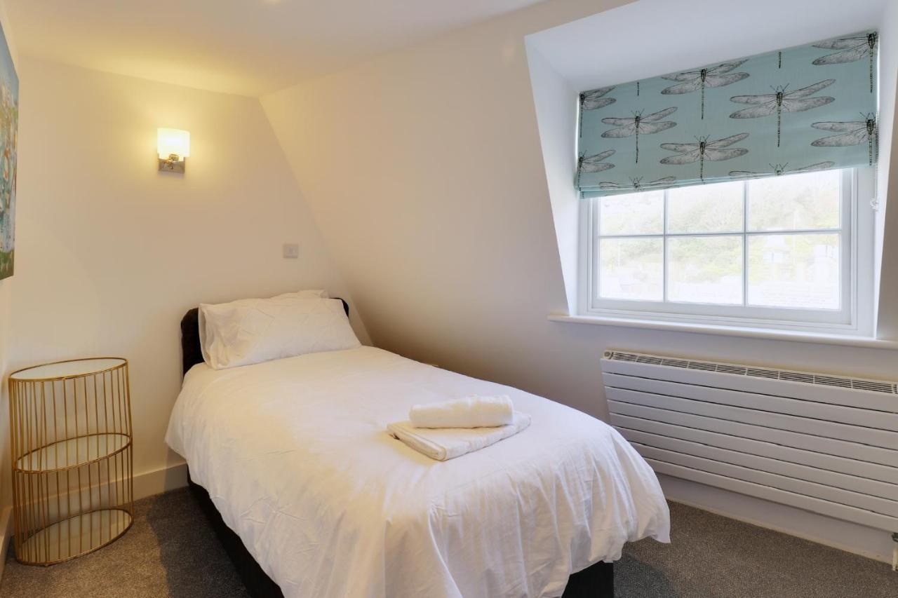 Master Accommodation Suite 9 Single Room With Roof Top Views Hastings Exterior photo